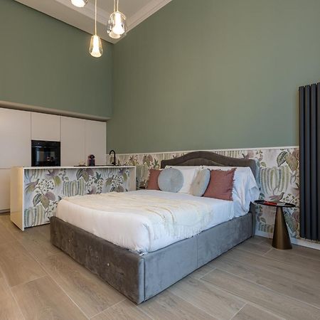 Beplace Apartments In Caiazzo มิลาน ภายนอก รูปภาพ