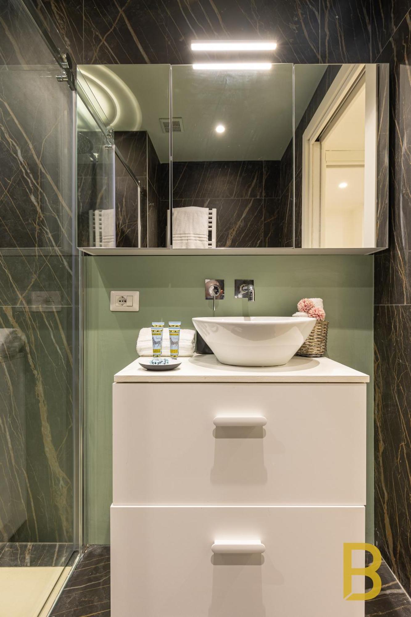 Beplace Apartments In Caiazzo มิลาน ภายนอก รูปภาพ