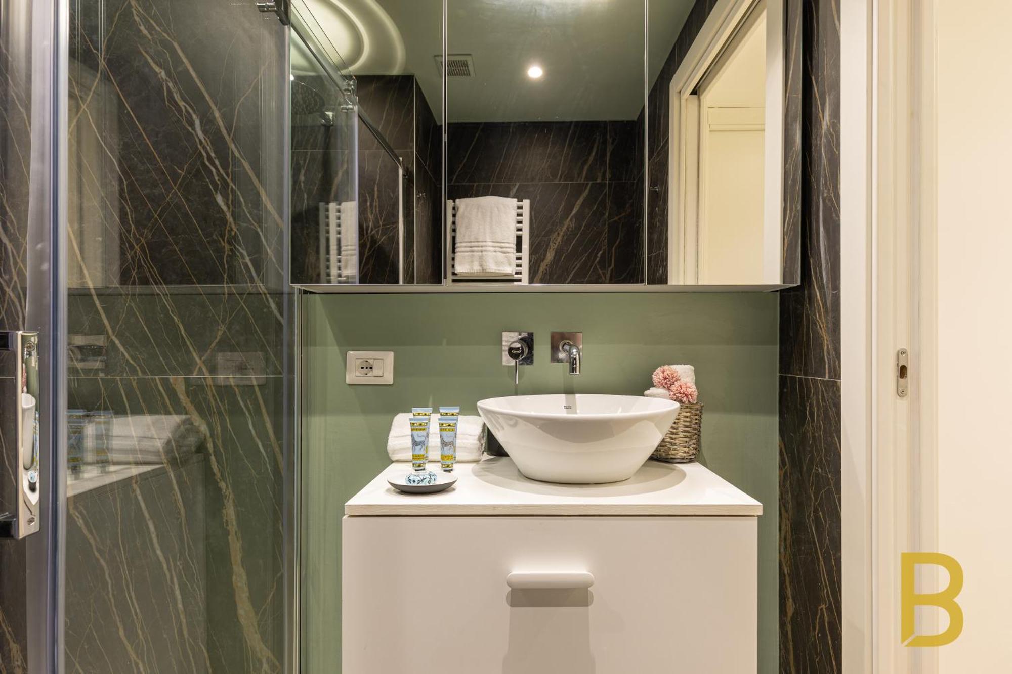 Beplace Apartments In Caiazzo มิลาน ภายนอก รูปภาพ